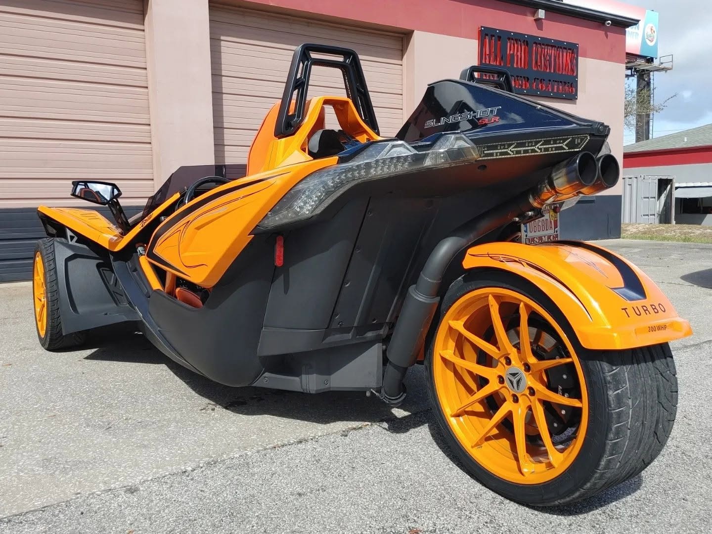 Polaris Slingshot SLR orange build