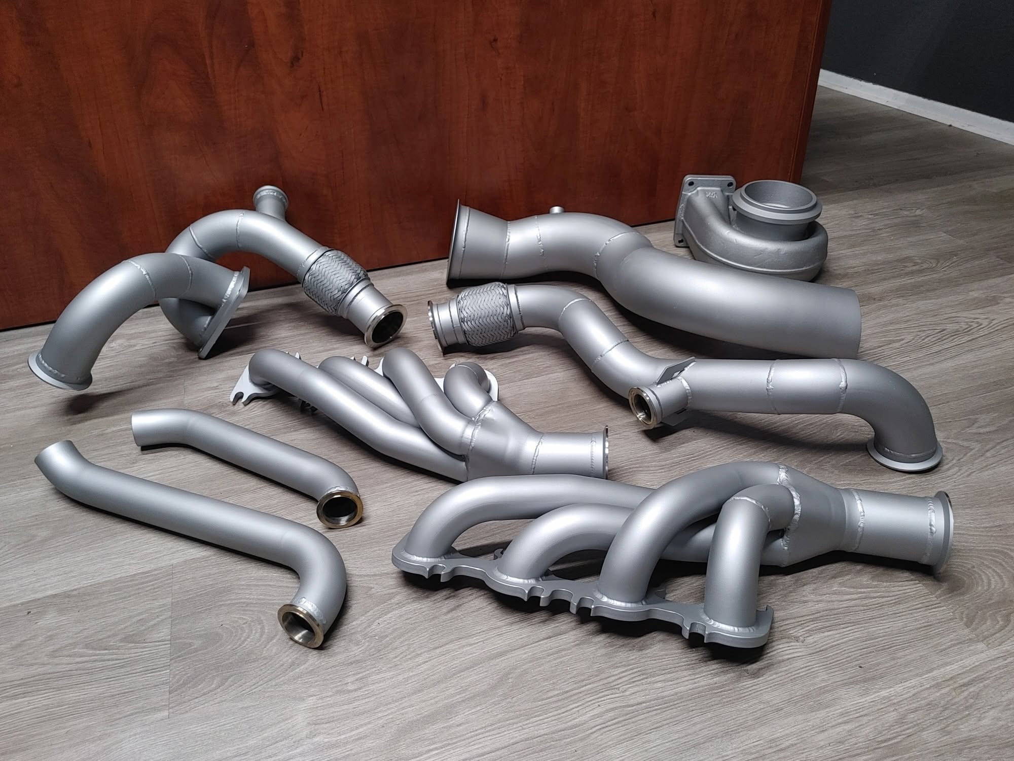 Silver turbo exhaust kit